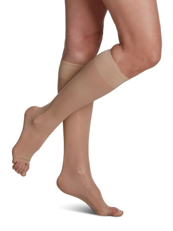 Sigvaris Sheer Fashion Knee Highs 15-20mmHg